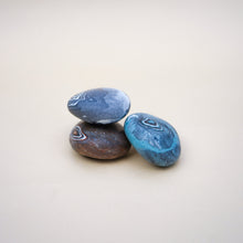 Load image into Gallery viewer, Pebble Soap with Spiral Pattern in Brown